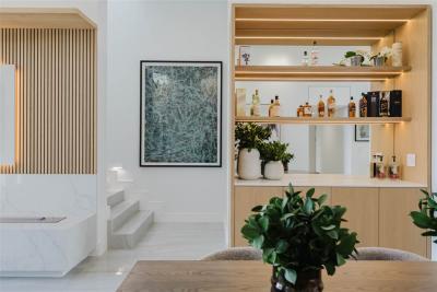 3 Bedroom Apartment in Melrose Estate