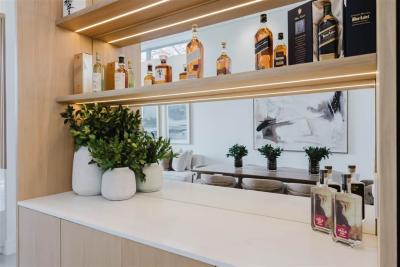 3 Bedroom Apartment in Melrose Estate