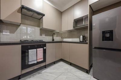 2 Bedroom House in Bryanston-11