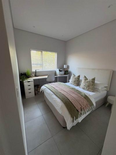 2 Bedroom House in Umdloti-12