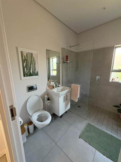 2 Bedroom House in Umdloti-13