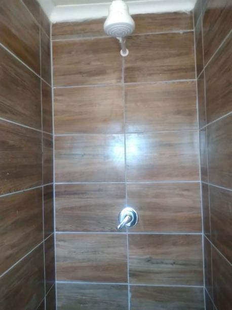 Bachelor apartment in Soweto Central-2