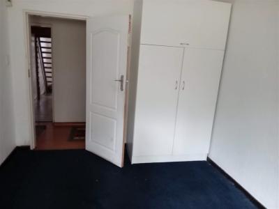 1 Bed House in Lorentzville-1