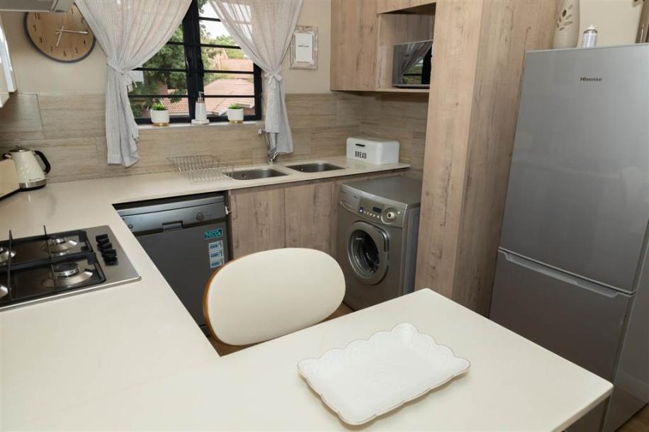 2 Bedroom Apartment in Kameeldrift East-3
