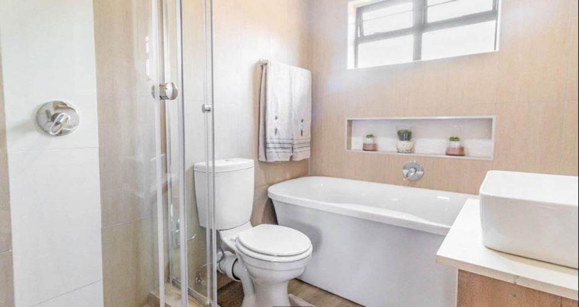 2 Bedroom Apartment in Kameeldrift East-6