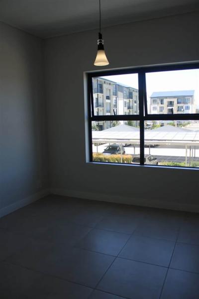 1 Bedroom Apartment in Croydon-12