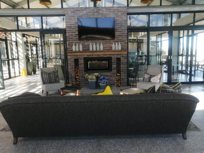 1 Bedroom Apartment in Croydon-2