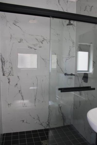 1 Bedroom Apartment in Croydon-7