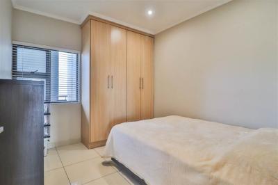 2 Bedroom Flat in Umhlanga Ridge-8