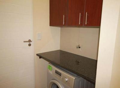 3 Bedroom Apartment in Die Heuwel-10