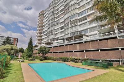 2 Bed Apartment in Bedfordview-16