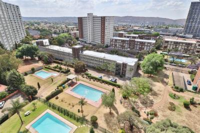 2 Bed Apartment in Bedfordview-18