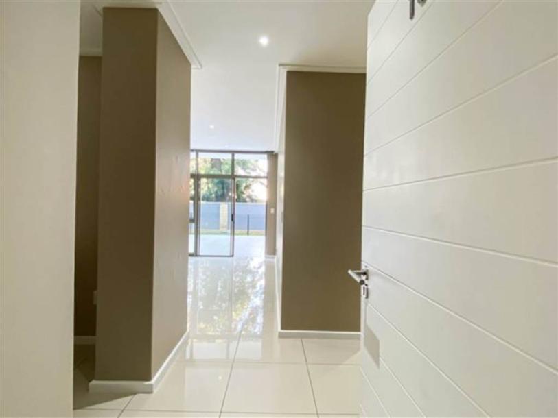2 Bed Apartment in Bedfordview-3