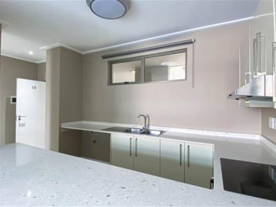 2 Bed Apartment in Bedfordview-5