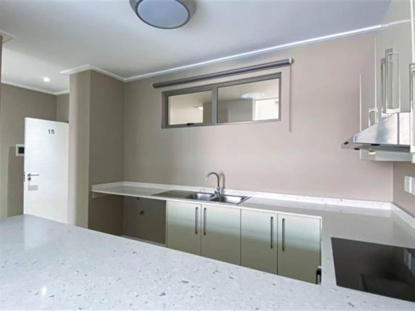 2 Bed Apartment in Bedfordview-5