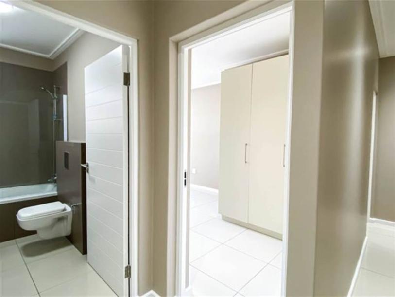2 Bed Apartment in Bedfordview-6