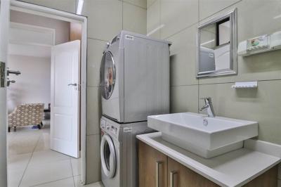 2 Bed Apartment in Bedfordview-8