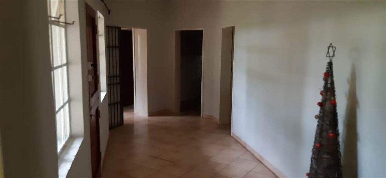 3 Bedroom House in Donkerhoek AH-11