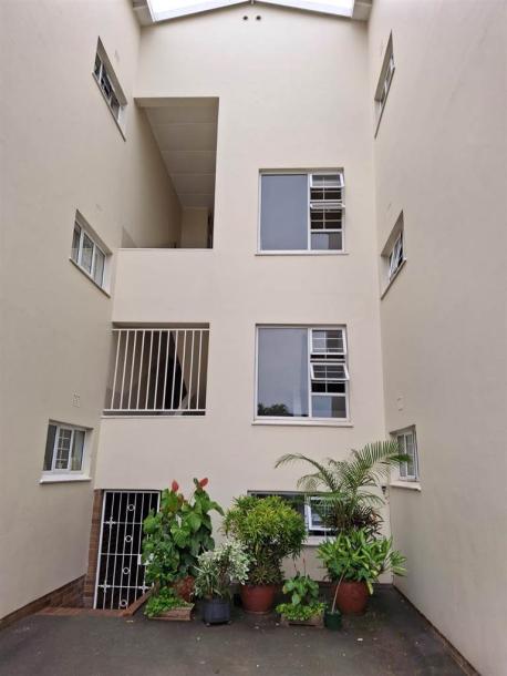 2 Bedroom Flat in Musgrave-0