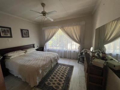 3 Bedroom Townhouse in Monument Park-4