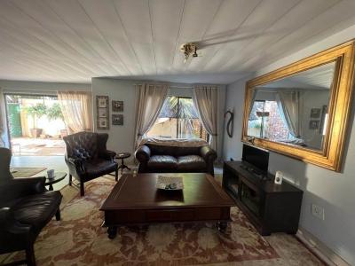 3 Bedroom Townhouse in Monument Park-5