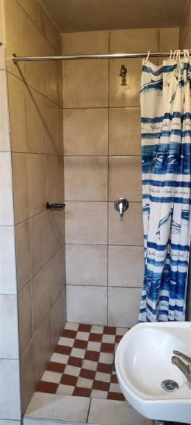1 Bedroom Flat in Mamelodi East-14