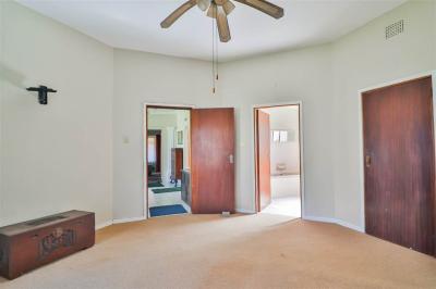 2 Bedroom Simplex in Scottburgh Central-10