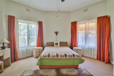 2 Bedroom Simplex in Scottburgh Central-14