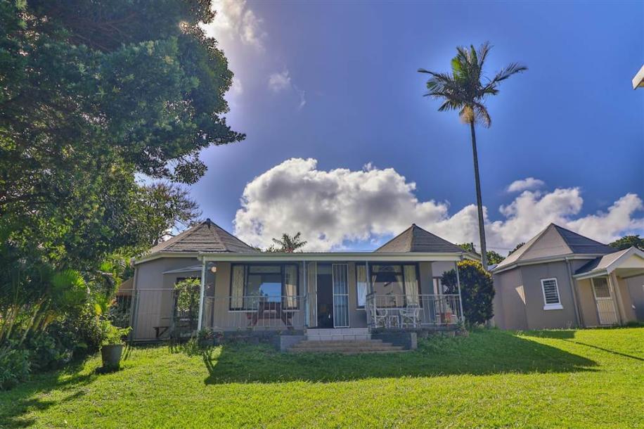 2 Bedroom Simplex in Scottburgh Central-19