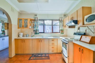 2 Bedroom Simplex in Scottburgh Central-7