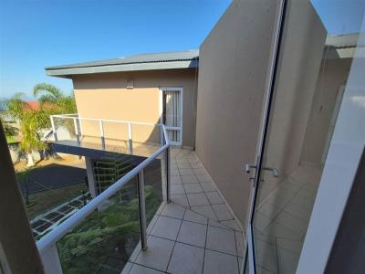 3 Bedroom House in Shelly Beach-16