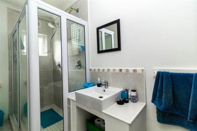 7.5 Bedroom House in Leisure Bay-6