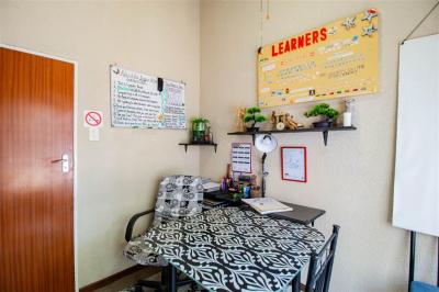 2 Bedroom Townhouse in Witbank-18