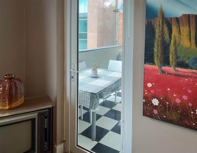 2 Bed Apartment in Rosebank-12