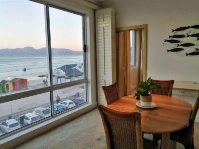 2 Bedroom Apartment in Muizenberg