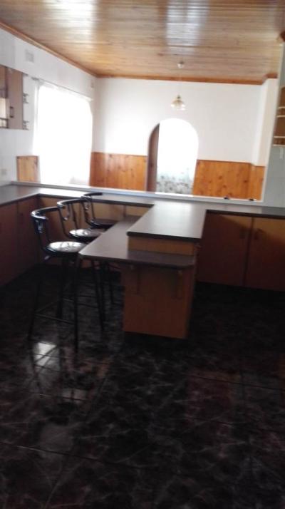 3 Bedroom House in High Ridge-8