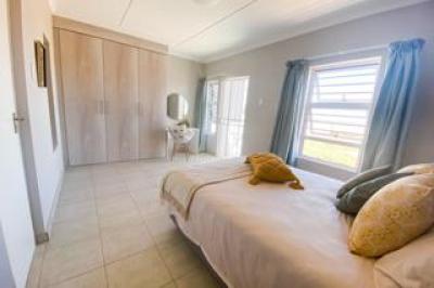 1 Bedroom Apartment / Flat to Rent in Randpark Ridge-8