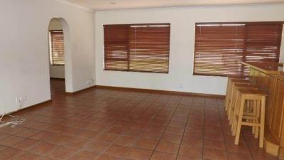 3.5 Bed House in Bluewater Bay-1