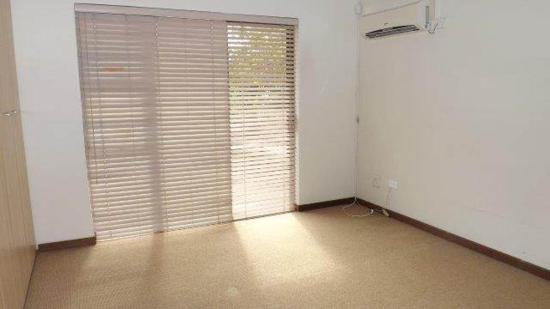 3.5 Bed House in Bluewater Bay-6