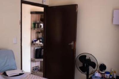 2 Bedroom House for Sale in Protea Glen-6