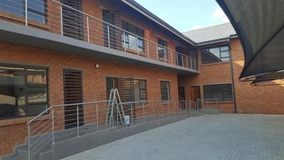 2 Bedroom Apartment in Marlboro Gardens-14