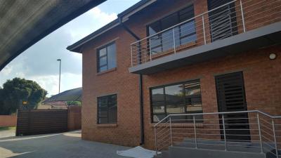 2 Bedroom Apartment in Marlboro Gardens-15