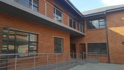 2 Bedroom Apartment in Marlboro Gardens-16