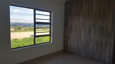 2 Bedroom Apartment in Marlboro Gardens-5
