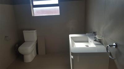 2 Bedroom Apartment in Marlboro Gardens-9