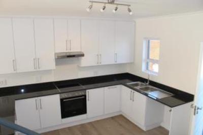 2 Bedroom House for Sale in Elfindale-2
