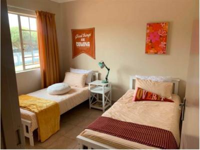 2 Bedroom Townhouse in Kosmosdal-8