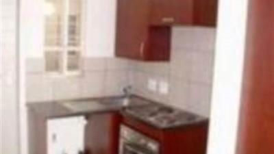 Bachelor apartment in Braamfontein