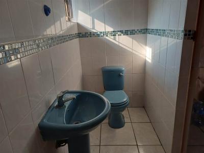 2 Bedroom Garden Cottage in Brindhaven-10