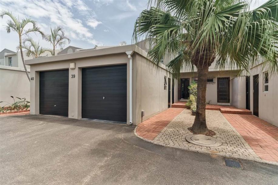 3 Bed Duplex in Durban North-2